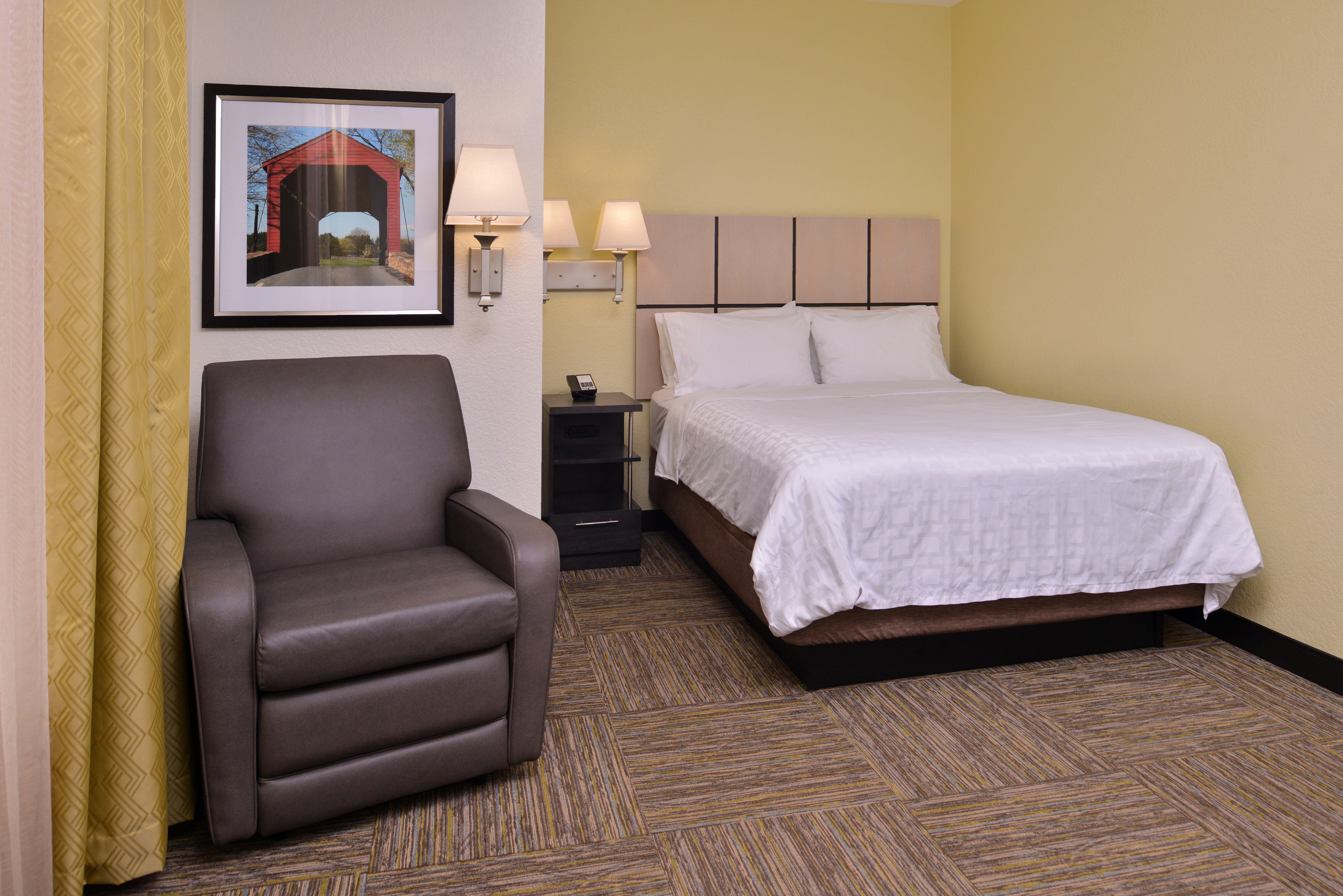 Candlewood By Ihg Hotel 2*
