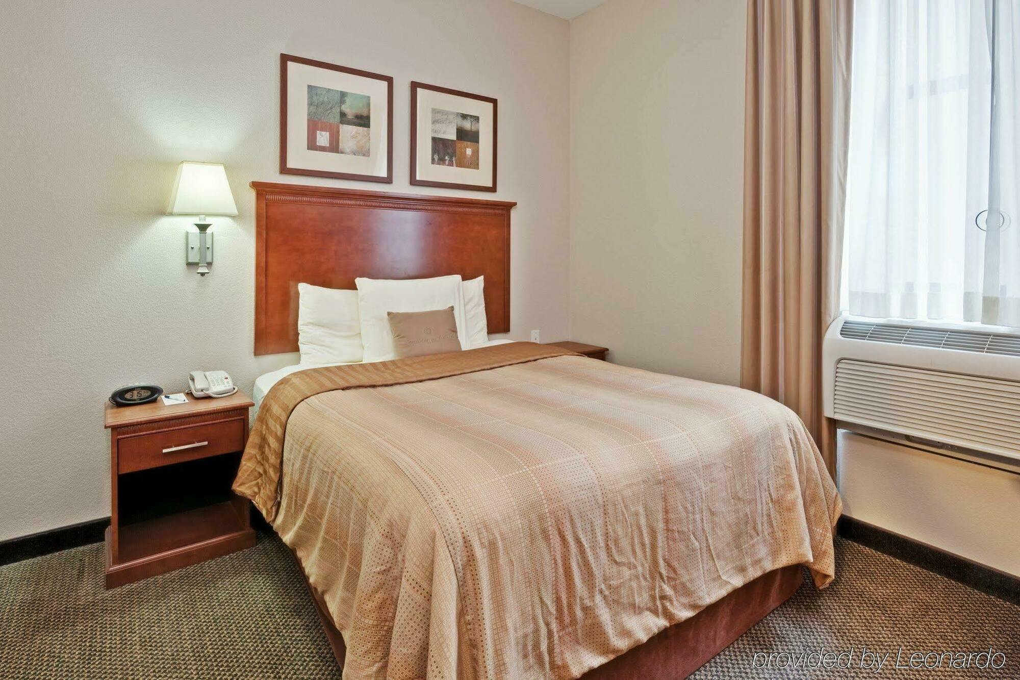 Hotel Candlewood By Ihg 2*
